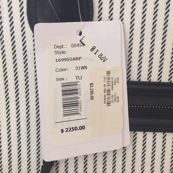 NWT Celine Phantom large black stripe on white - Picture 4 of 10